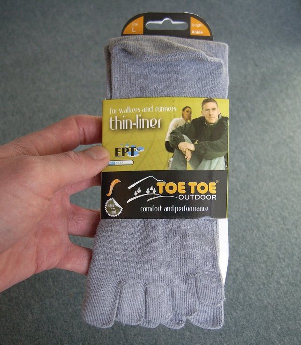 ToeToe liner socks - in the package