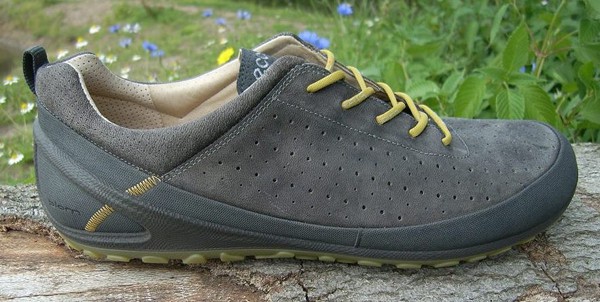 Ecco BIOM Lite - Side view Ecco BIOM Lite - Side view